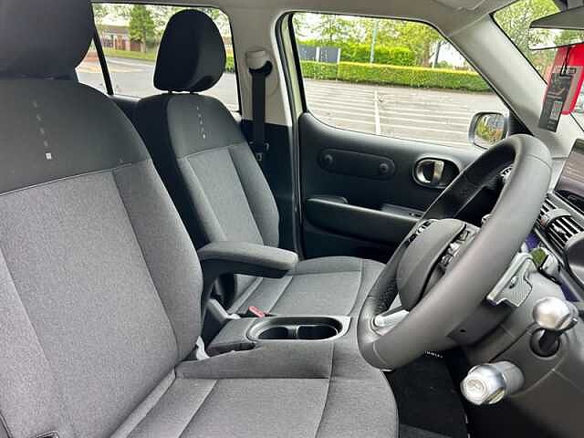 Hyundai INSTER Long Range 49kWh 02 SUV 5dr Electric Auto (115 ps)