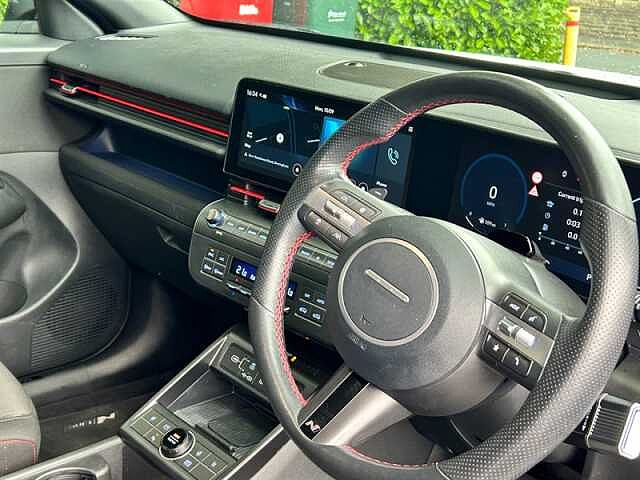 Hyundai KONA 1.0 T-GDi N Line SUV 5dr Petrol DCT Euro 6 (s/s) (120 ps) White