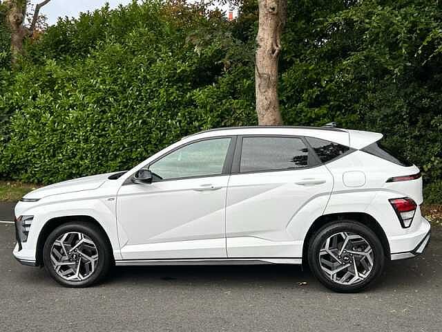 Hyundai KONA 1.0 T-GDi N Line SUV 5dr Petrol DCT Euro 6 (s/s) (120 ps) White