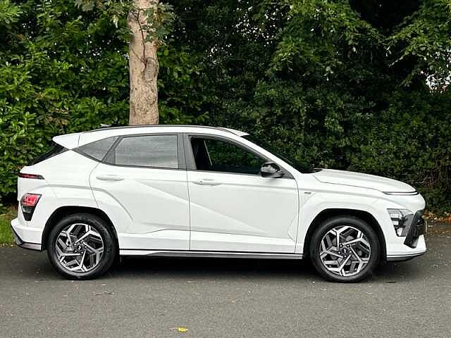 Hyundai KONA 1.0 T-GDi N Line SUV 5dr Petrol DCT Euro 6 (s/s) (120 ps) White