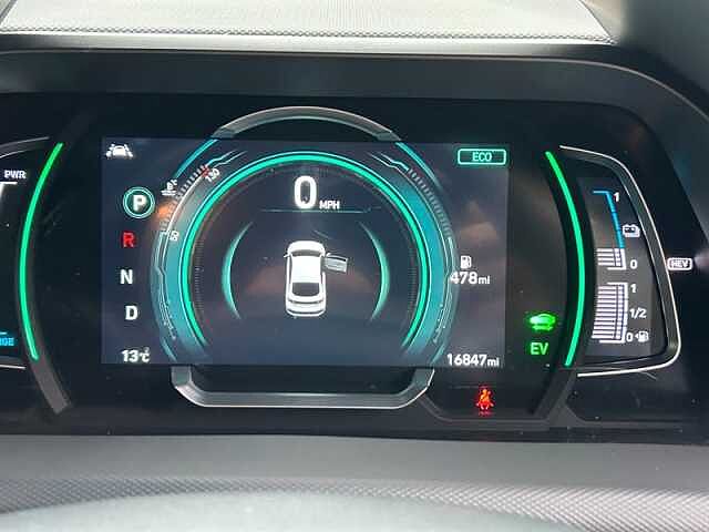 Hyundai IONIQ 1.6 h-GD GPFi 8.9kWh Premium SE Hatchback 5dr Petrol Plug-in Hybrid DCT Euro 6 (