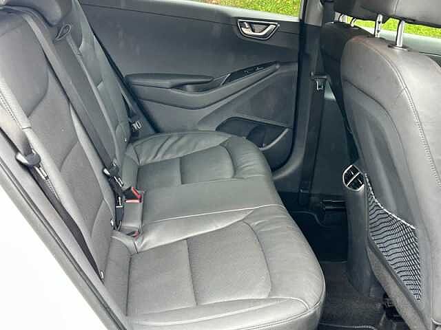 Hyundai IONIQ 1.6 h-GDi Premium SE Hatchback 5dr Petrol Hybrid DCT Euro 6 (s/s) (141 ps)