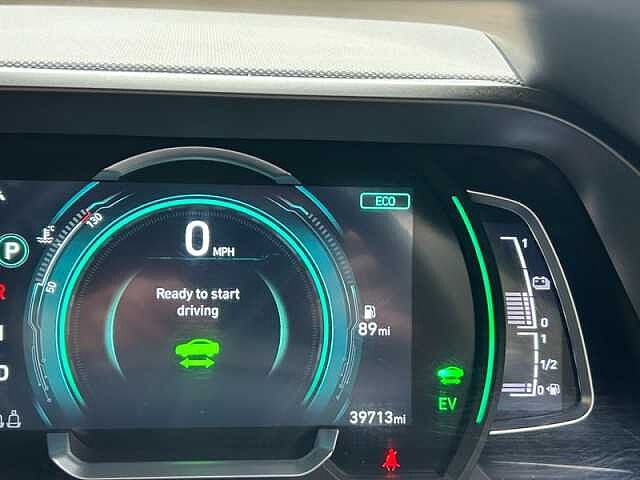 Hyundai IONIQ 1.6 h-GDi Premium SE Hatchback 5dr Petrol Hybrid DCT Euro 6 (s/s) (141 ps)