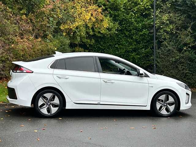 Hyundai IONIQ 1.6 h-GDi Premium SE Hatchback 5dr Petrol Hybrid DCT Euro 6 (s/s) (141 ps)