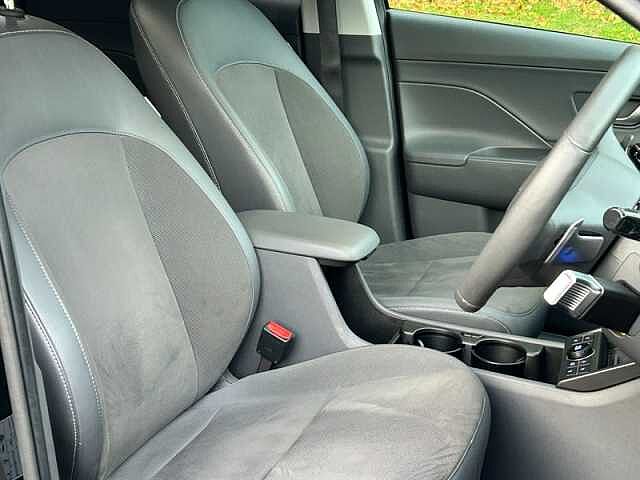 Hyundai KONA 65.4kWh Ultimate SUV 5dr Electric Auto (218 ps)