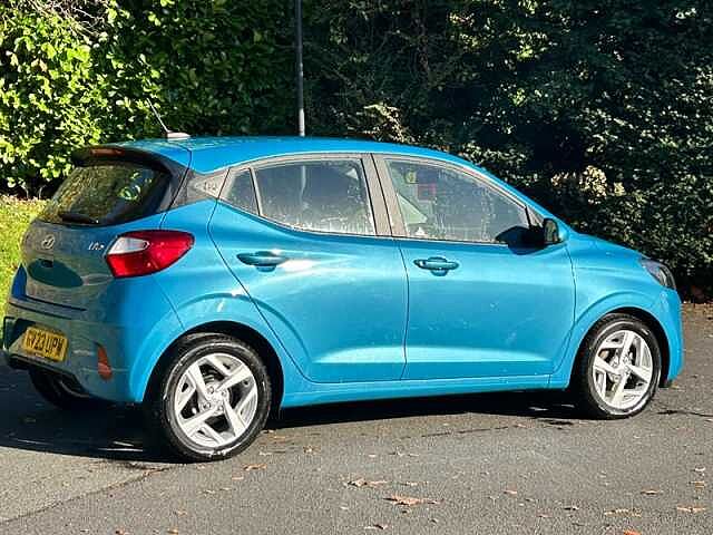 Hyundai i10 1.0 SE Connect Hatchback 5dr Petrol Auto Euro 6 (s/s) (67 ps)