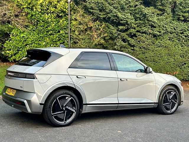 Hyundai IONIQ 5 84kWh Ultimate Hatchback 5dr Electric Auto AWD (325 ps)