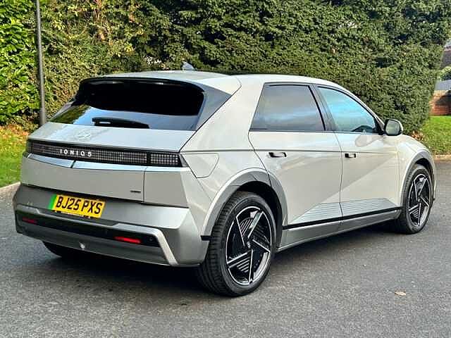 Hyundai IONIQ 5 84kWh Ultimate Hatchback 5dr Electric Auto AWD (325 ps)