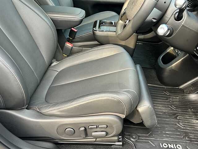 Hyundai IONIQ 5 84kWh Ultimate Hatchback 5dr Electric Auto AWD (325 ps)