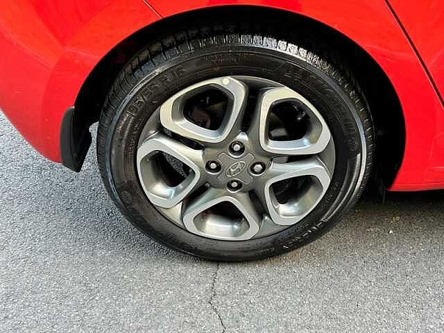 Hyundai i20 1.2 Play Hatchback 5dr Petrol Manual Euro 6 (s/s) (84 ps)