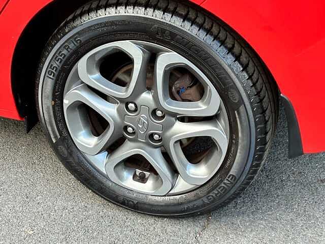 Hyundai i20 1.2 Play Hatchback 5dr Petrol Manual Euro 6 (s/s) (84 ps)