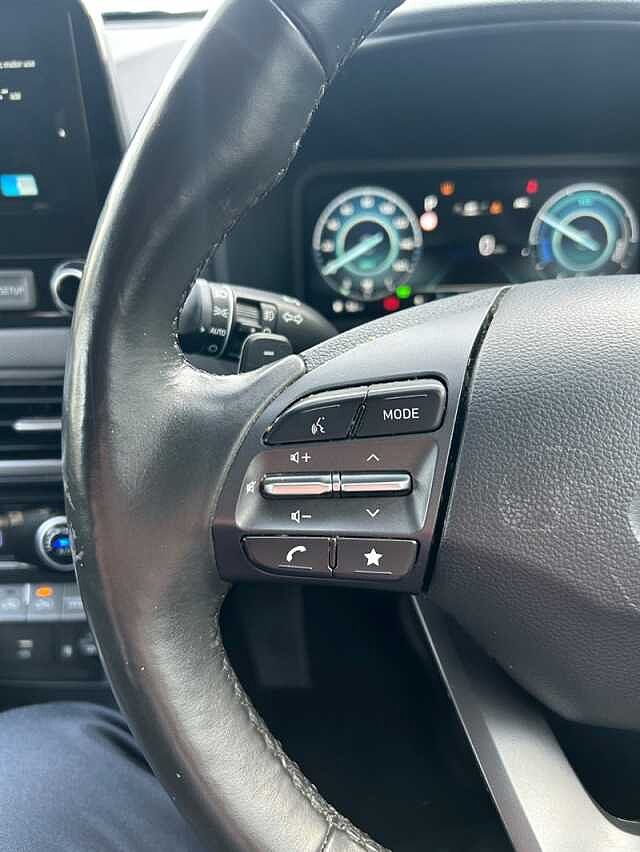 Hyundai KONA 1.6 h-GDi Premium SUV 5dr Petrol Hybrid DCT Euro 6 (s/s) (141 ps)