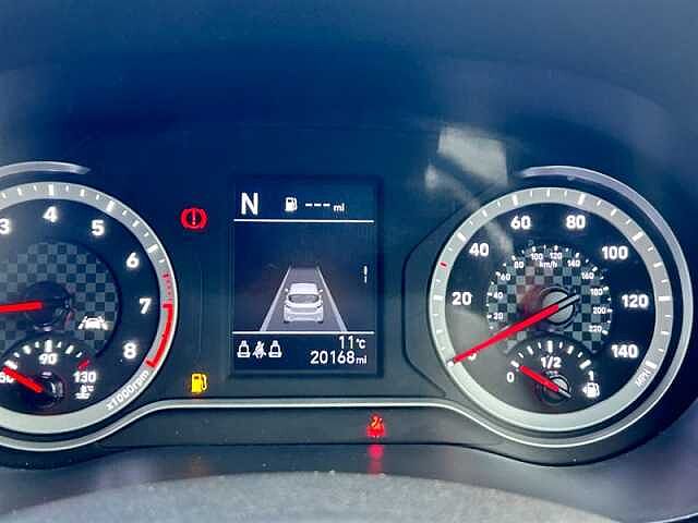 Hyundai i10 1.2 Premium Hatchback 5dr Petrol Auto Euro 6 (s/s) (84 ps)