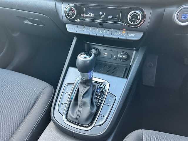 Hyundai KONA 1.6 h-GDi Premium SUV 5dr Petrol Hybrid DCT Euro 6 (s/s) (141 ps)