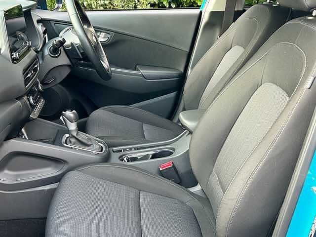 Hyundai KONA 1.6 h-GDi Premium SUV 5dr Petrol Hybrid DCT Euro 6 (s/s) (141 ps)