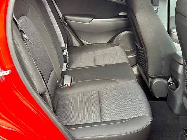 Hyundai KONA 1.0 T-GDi MHEV Premium SUV 5dr Petrol Hybrid Manual Euro 6 (s/s) (120 ps) Red