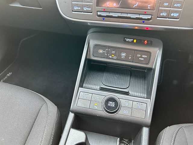 Hyundai KONA 65.4kWh Advance SUV 5dr Electric Auto (218 ps) Black