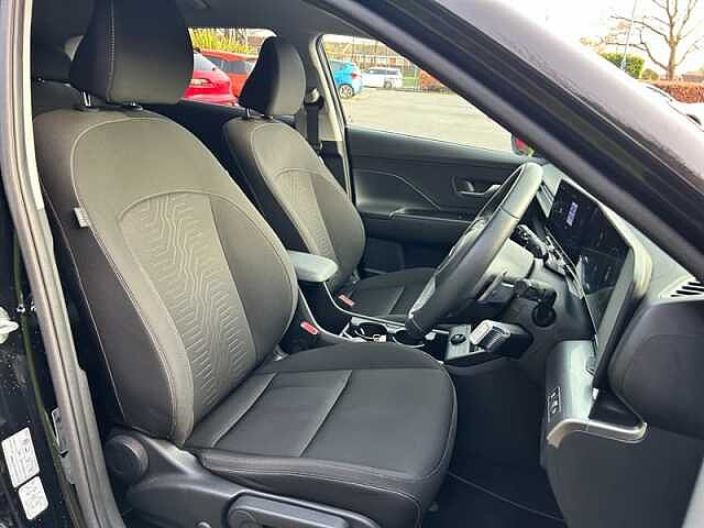 Hyundai KONA 65.4kWh Advance SUV 5dr Electric Auto (218 ps) Black