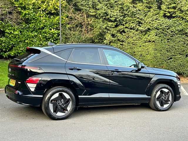 Hyundai KONA 65.4kWh Advance SUV 5dr Electric Auto (218 ps) Black
