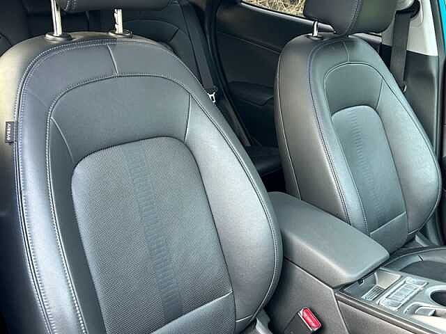 Hyundai KONA 64kWh Ultimate SUV 5dr Electric Auto (10.5kW Charger) (204 ps)