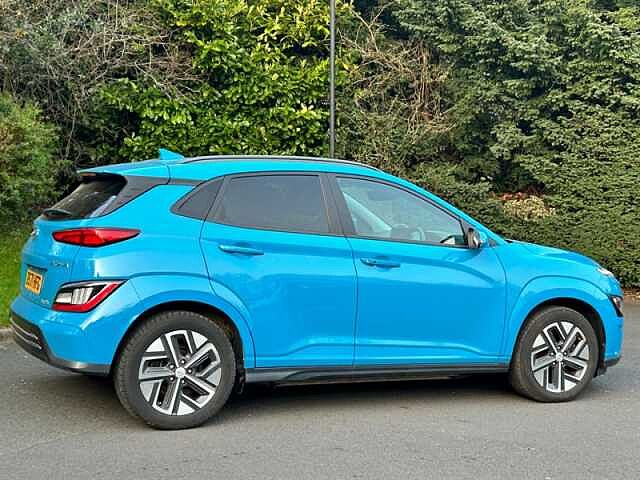 Hyundai KONA 64kWh Ultimate SUV 5dr Electric Auto (10.5kW Charger) (204 ps)