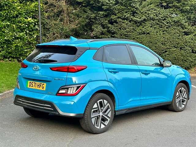 Hyundai KONA 64kWh Ultimate SUV 5dr Electric Auto (10.5kW Charger) (204 ps)