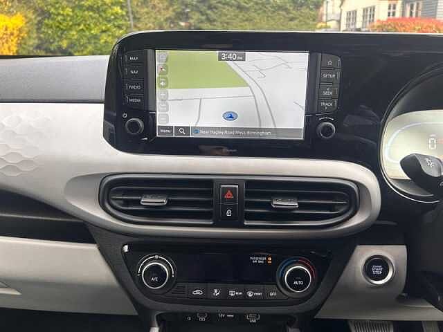 Hyundai i10 1.0 Premium Hatchback 5dr Petrol Auto Euro 6 (s/s) (63 ps)