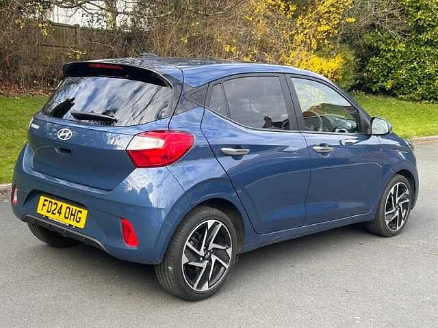 Hyundai i10 1.0 Premium Hatchback 5dr Petrol Auto Euro 6 (s/s) (63 ps)