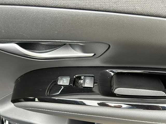 Hyundai TUCSON 1.6 h T-GDi 13.8kWh Ultimate SUV 5dr Petrol Plug-in Hybrid Auto 4WD Euro 6 (s/s)