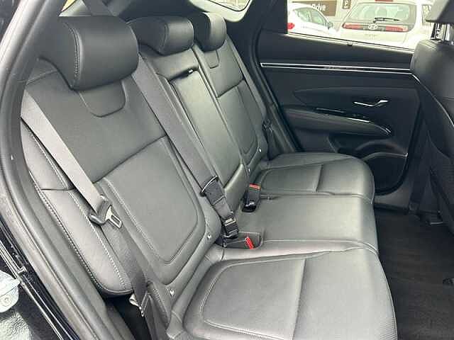 Hyundai TUCSON 1.6 h T-GDi 13.8kWh Ultimate SUV 5dr Petrol Plug-in Hybrid Auto 4WD Euro 6 (s/s)