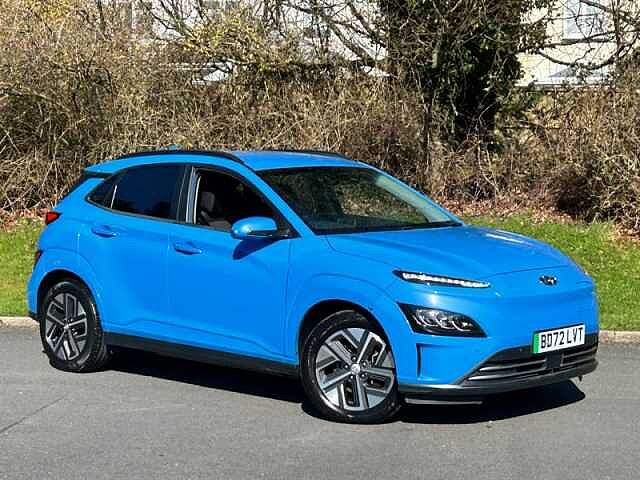 Hyundai KONA 64kWh Premium SUV 5dr Electric Auto (10.5kW Charger) (204 ps)