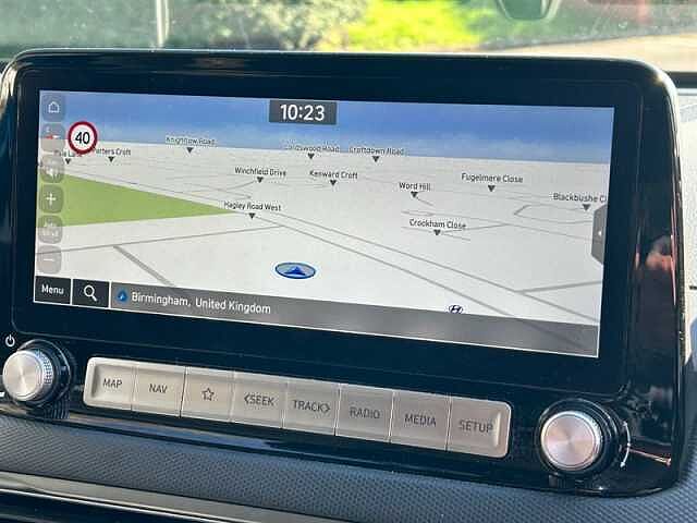 Hyundai KONA 64kWh Premium SUV 5dr Electric Auto (10.5kW Charger) (204 ps)