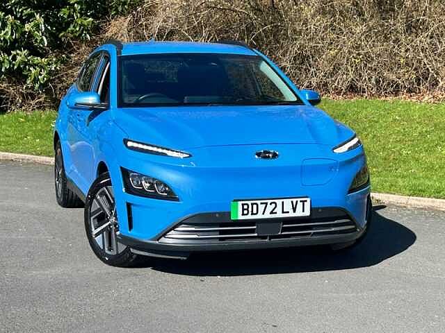 Hyundai KONA 64kWh Premium SUV 5dr Electric Auto (10.5kW Charger) (204 ps)