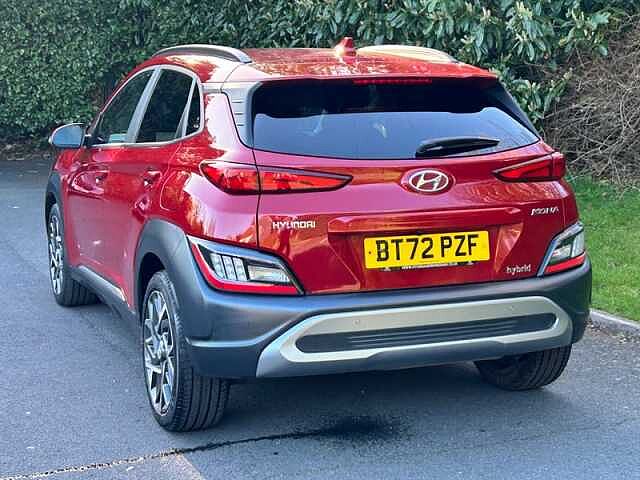 Hyundai KONA 1.6 h-GDi Premium SUV 5dr Petrol Hybrid DCT Euro 6 (s/s) (141 ps) Red