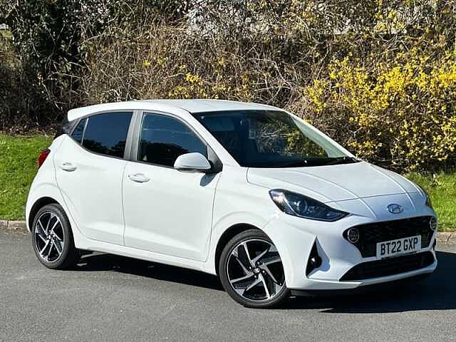 Hyundai i10 1.0 Premium Hatchback 5dr Petrol Manual Euro 6 (s/s) (67 ps)
