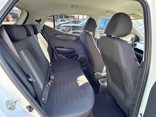 Hyundai i10 1.0 Premium Hatchback 5dr Petrol Manual Euro 6 (s/s) (67 ps)