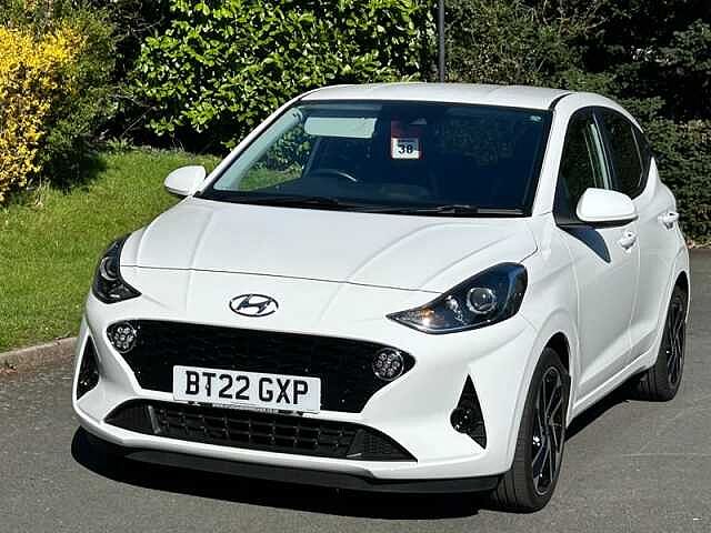 Hyundai i10 1.0 Premium Hatchback 5dr Petrol Manual Euro 6 (s/s) (67 ps)