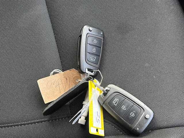 Hyundai TUCSON 1.6 T-GDi SE Connect SUV 5dr Petrol Manual Euro 6 (s/s) (150 ps) Red