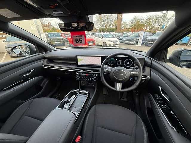 Hyundai TUCSON 1.6T Hybrid 239ps Black Line AU