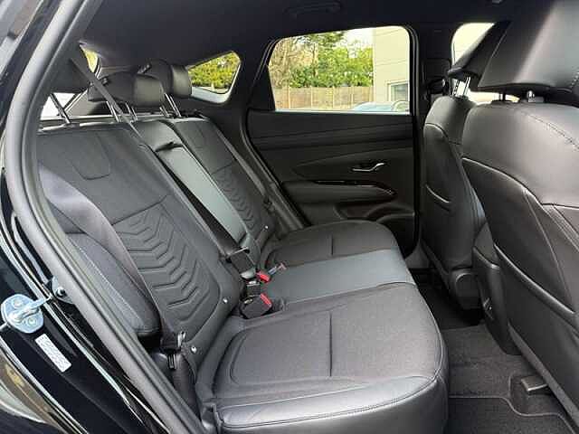 Hyundai TUCSON 1.6T Hybrid 239ps Black Line AU