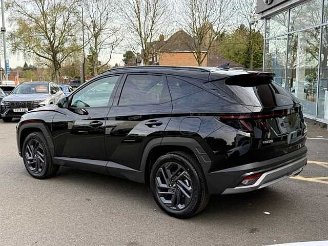 Hyundai TUCSON 1.6T Hybrid 239ps Black Line AU