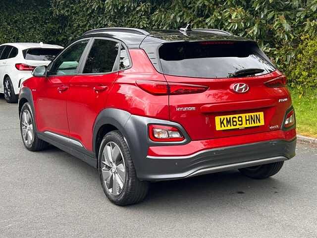 Hyundai KONA 64kWh Premium SE SUV 5dr Electric Auto (204 ps)