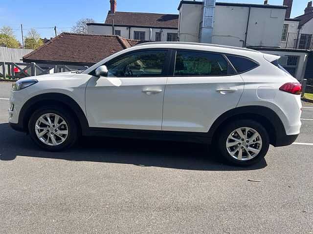 Hyundai TUCSON 1.6 GDi SE Nav SUV 5dr Petrol Manual Euro 6 (s/s) (132 ps)