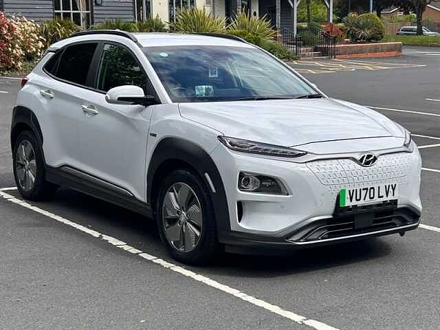 Hyundai KONA 64kWh Premium SE SUV 5dr Electric Auto (7kW Charger) (204 ps)
