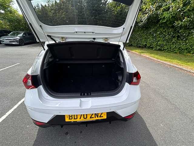 Hyundai i20 1.0 T-GDi MHEV Premium Hatchback 5dr Petrol Hybrid Manual Euro 6 (s/s) (100 ps)