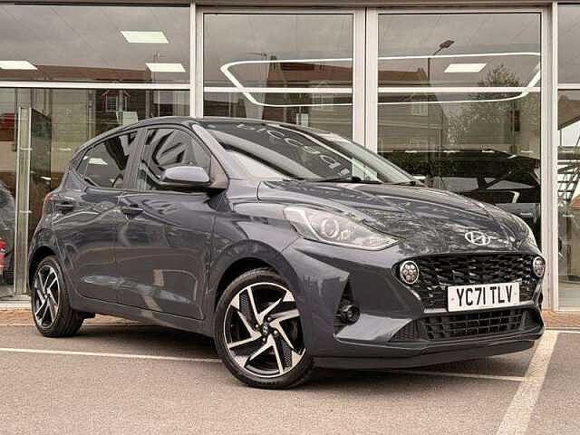 Hyundai i10 1.2 Premium Hatchback 5dr Petrol Manual Euro 6 (s/s) (84 ps)