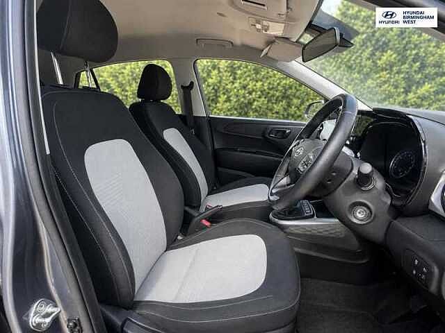 Hyundai i10 1.2 Premium Hatchback 5dr Petrol Manual Euro 6 (s/s) (84 ps)