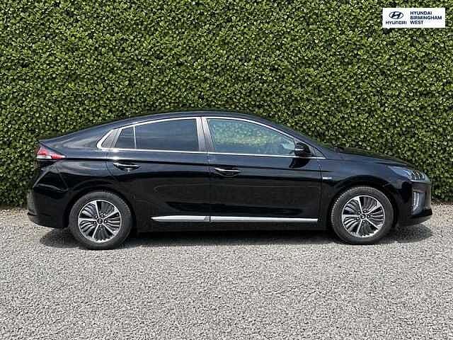 Hyundai IONIQ 1.6 h-GD GPFi 8.9kWh Premium SE Hatchback 5dr Petrol Plug-in Hybrid DCT Euro 6 (