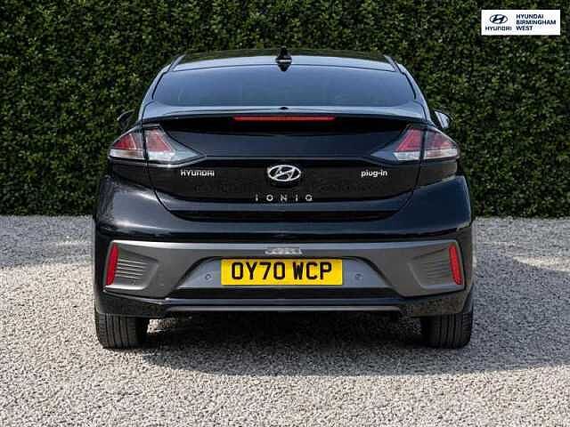 Hyundai IONIQ 1.6 h-GD GPFi 8.9kWh Premium SE Hatchback 5dr Petrol Plug-in Hybrid DCT Euro 6 (