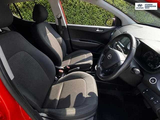 Hyundai i10 1.2 Premium SE Hatchback 5dr Petrol Auto Euro 6 (87 ps)
